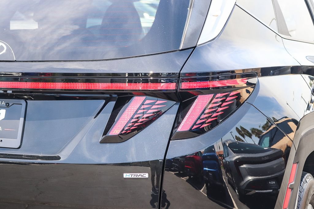 Used 2022 Hyundai Tucson SEL w/ Cargo Package AWD/4WD image 7