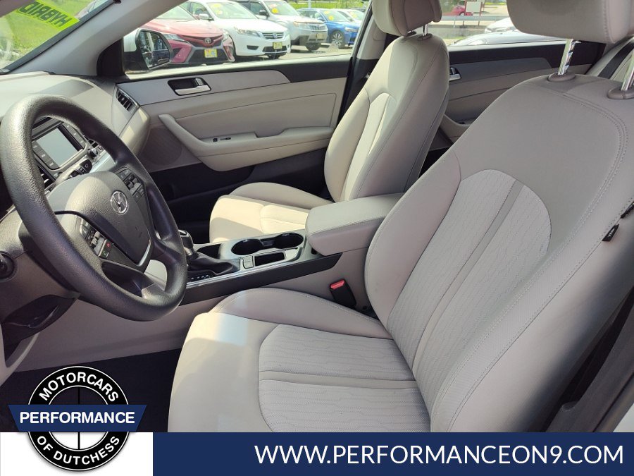 Used 2016 Hyundai Sonata SE FWD image 11