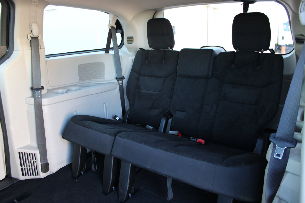 Used 2019 Dodge Grand Caravan SE image 37