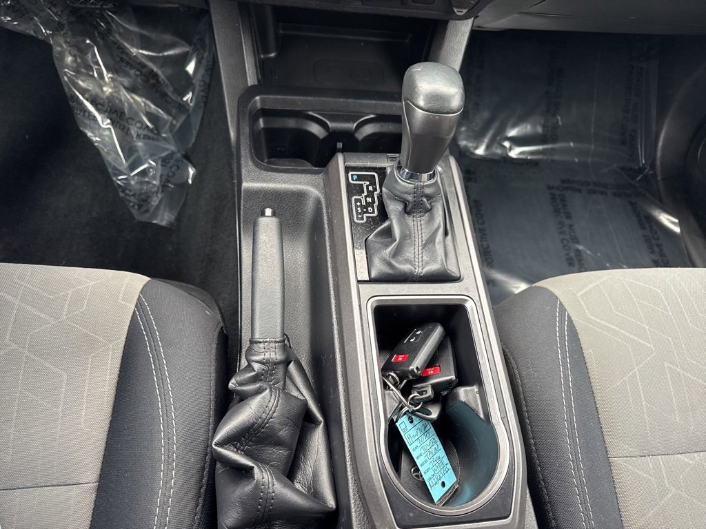 Used 2020 Toyota Tacoma TRD Sport image 24