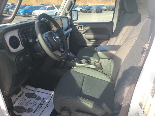 New 2026 Jeep Gladiator Sport AWD/4WD image 12