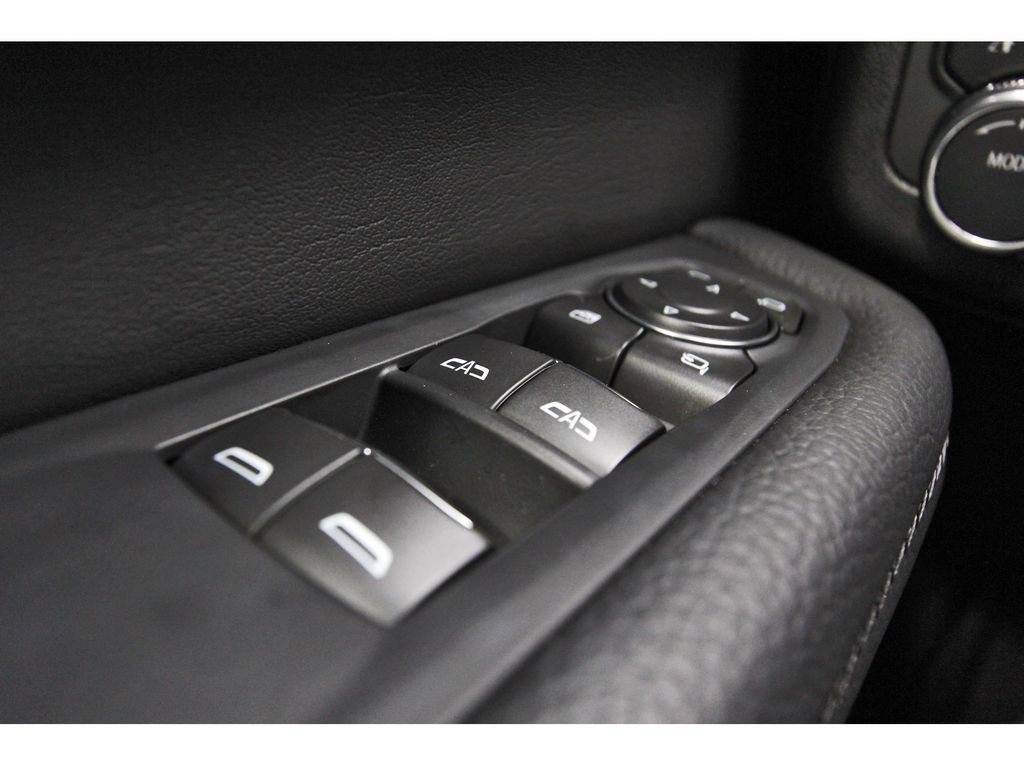 Used 2025 GMC Yukon Denali image 20