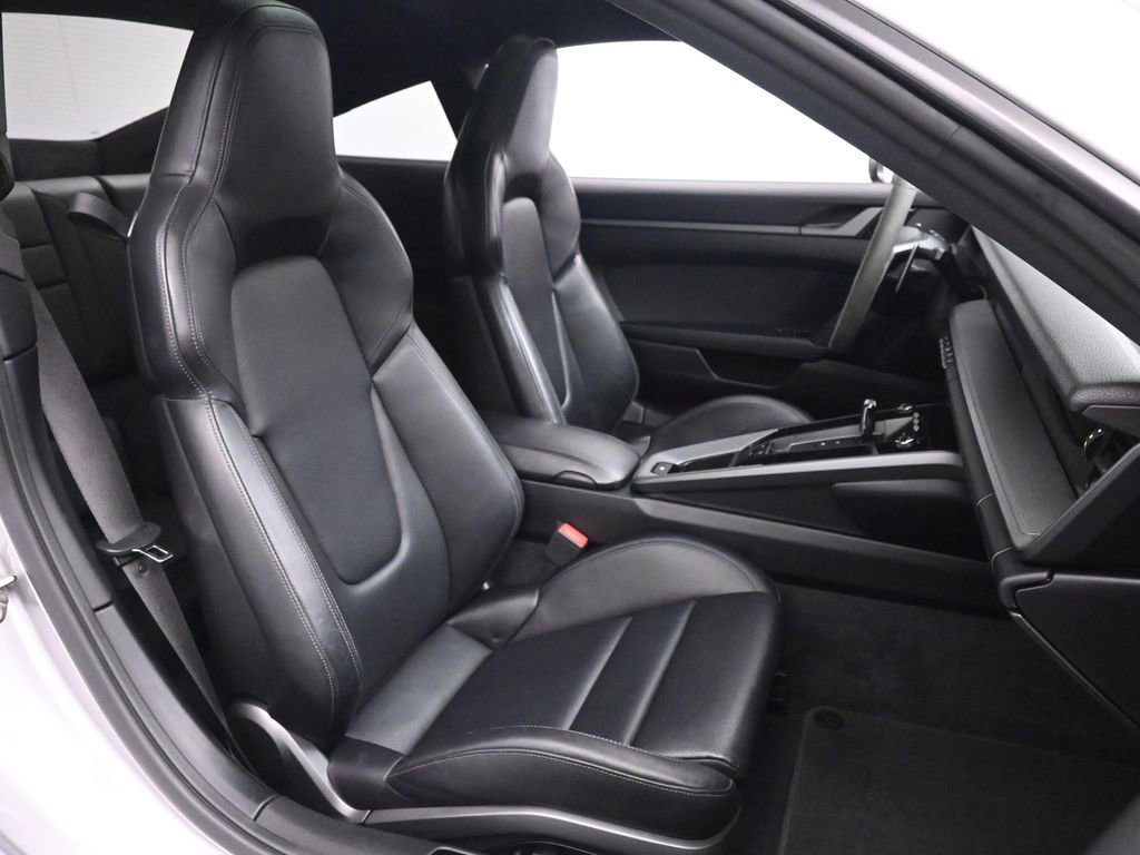 Used 2020 Porsche 911 Carrera S image 22