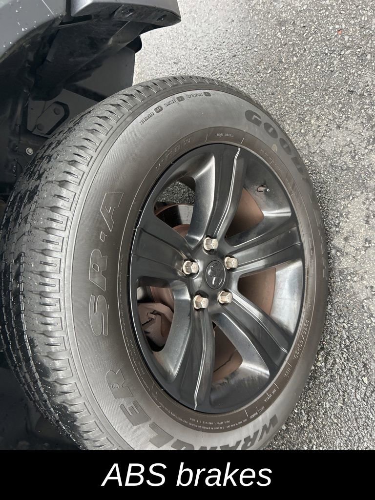 Certified 2022 RAM 1500 Classic Warlock w/ Warlock Decor Package image 16