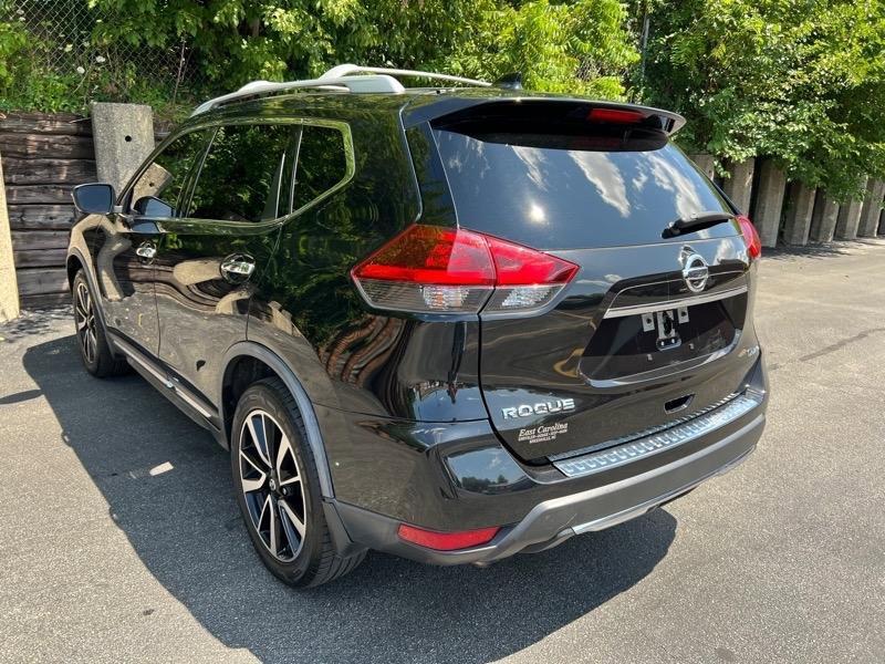 Used 2018 Nissan Rogue SL w/ Premium Package image 29
