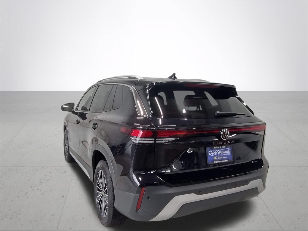 New 2026 Volkswagen Tiguan S AWD/4WD image 10