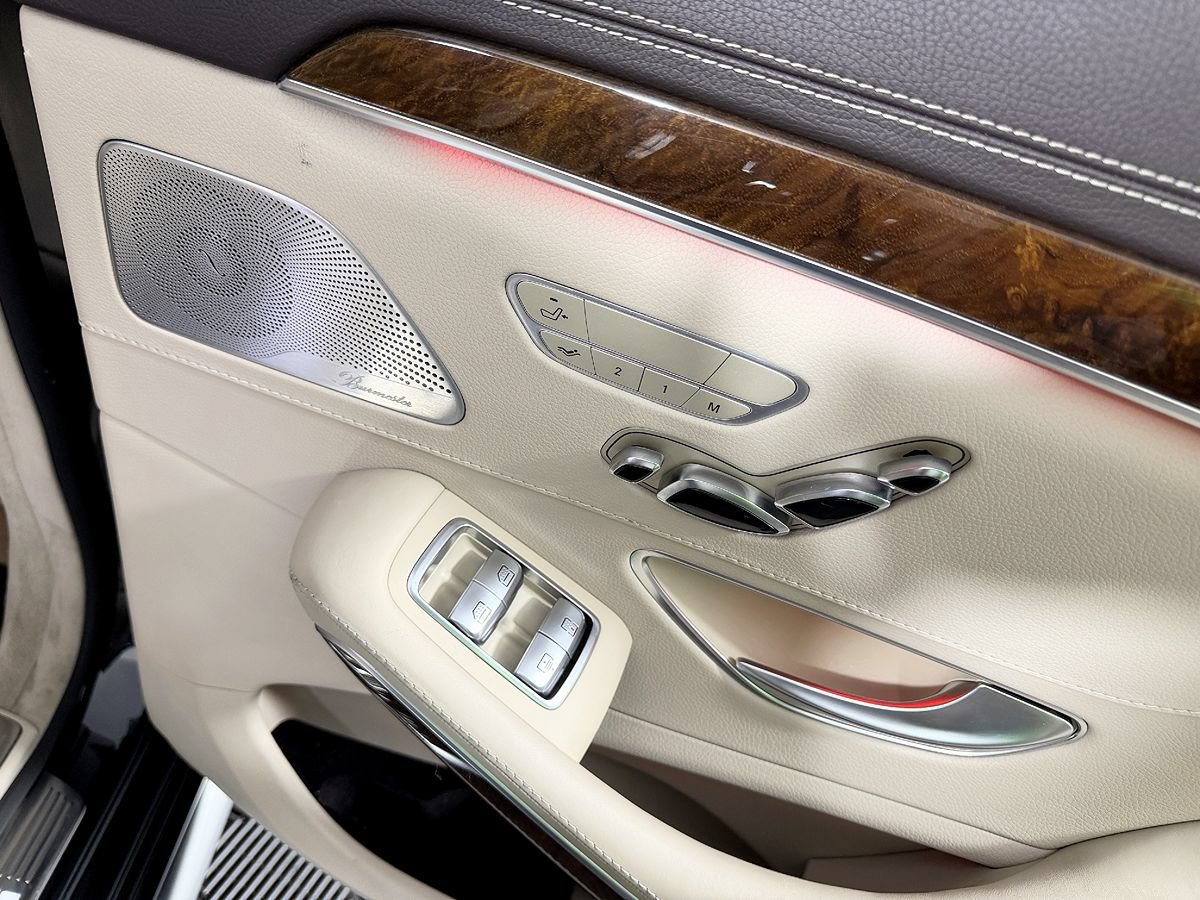 Used 2015 Mercedes-Benz S 63 AMG 4MATIC Sedan image 53