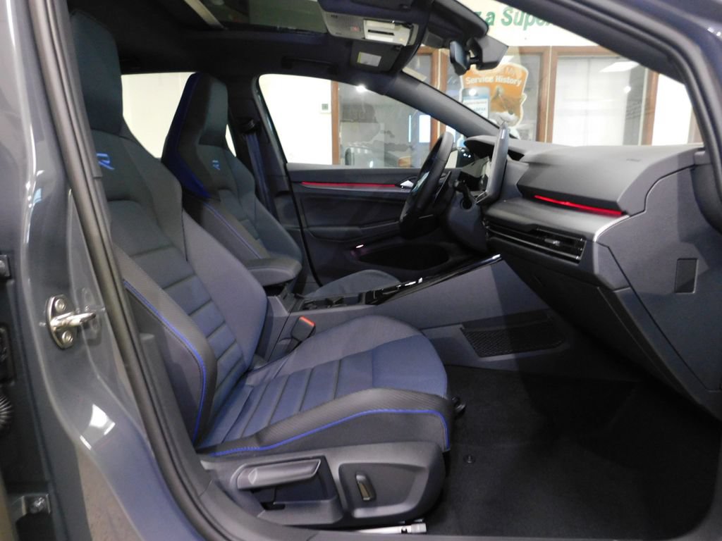 Used 2026 Volkswagen Golf AWD/4WD image 70