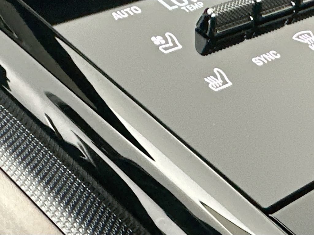 New 2026 Porsche Panamera RWD image 23