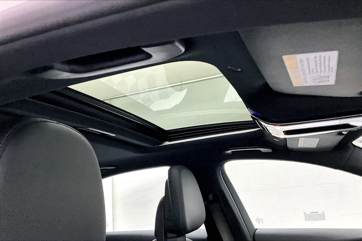 Certified 2025 Mercedes-Benz C 300 Sedan image 27