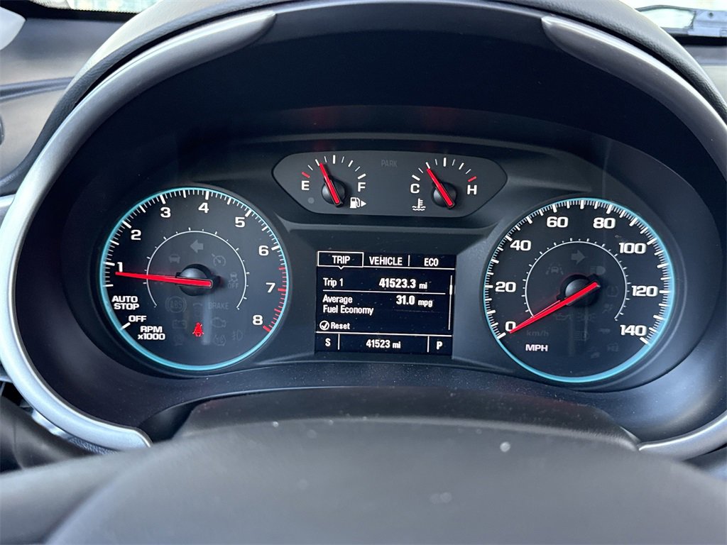 Used 2021 Chevrolet Malibu LS image 35