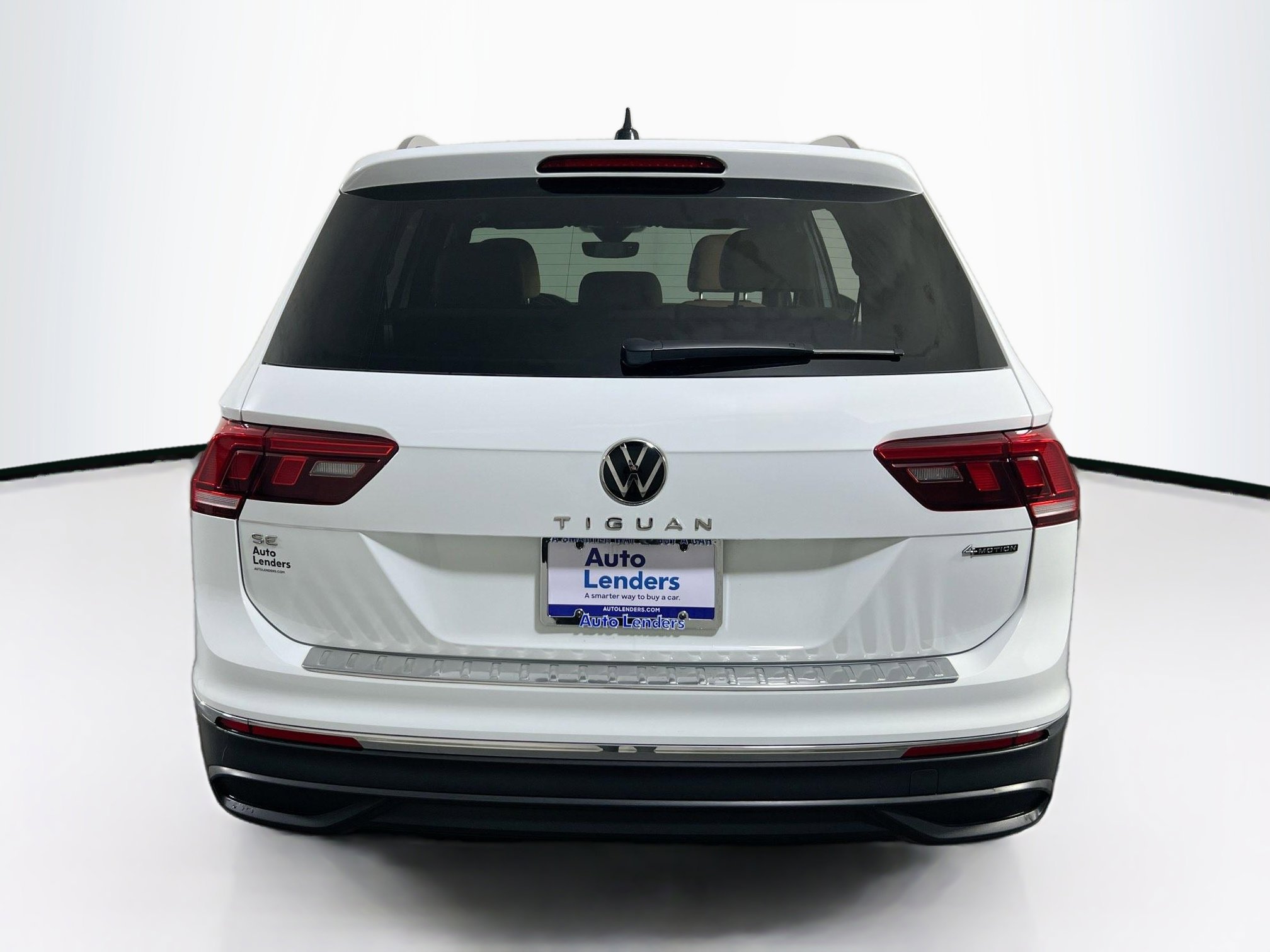 Used 2022 Volkswagen Tiguan SE AWD/4WD image 6