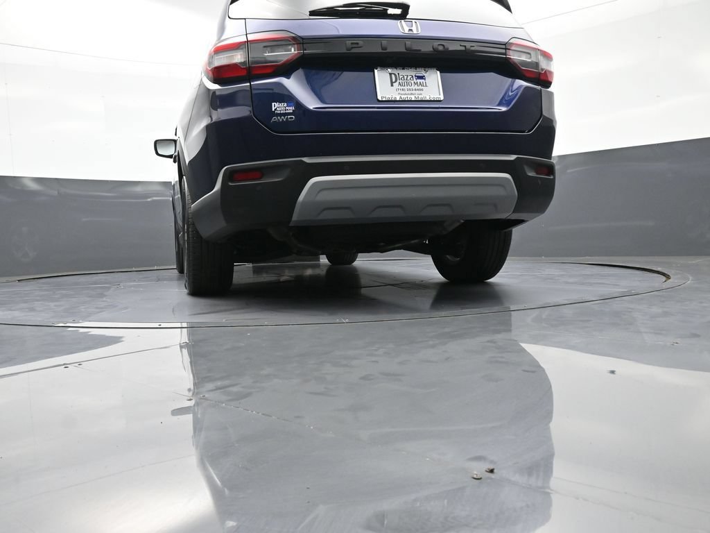 Certified 2023 Honda Pilot EX-L image 32