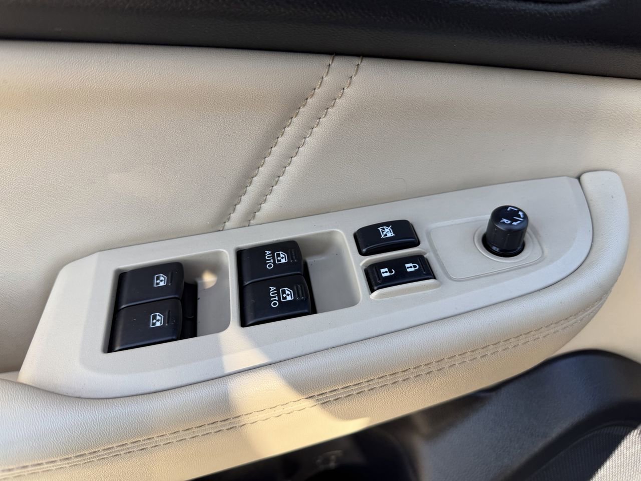 Used 2019 Subaru Outback 2.5i Limited image 32