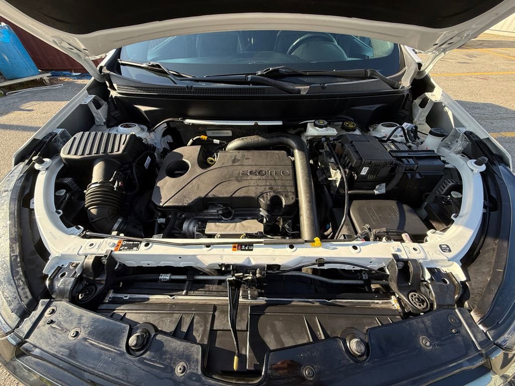 Used 2023 Chevrolet Equinox RS AWD/4WD image 27