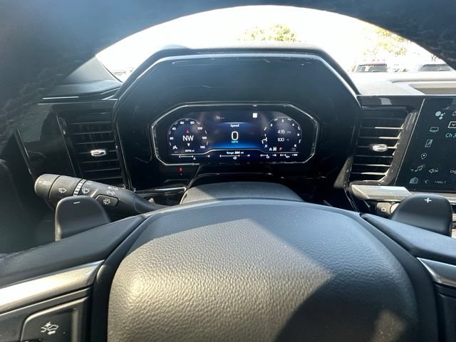 Used 2022 Chevrolet Silverado 1500 LTZ AWD/4WD image 16