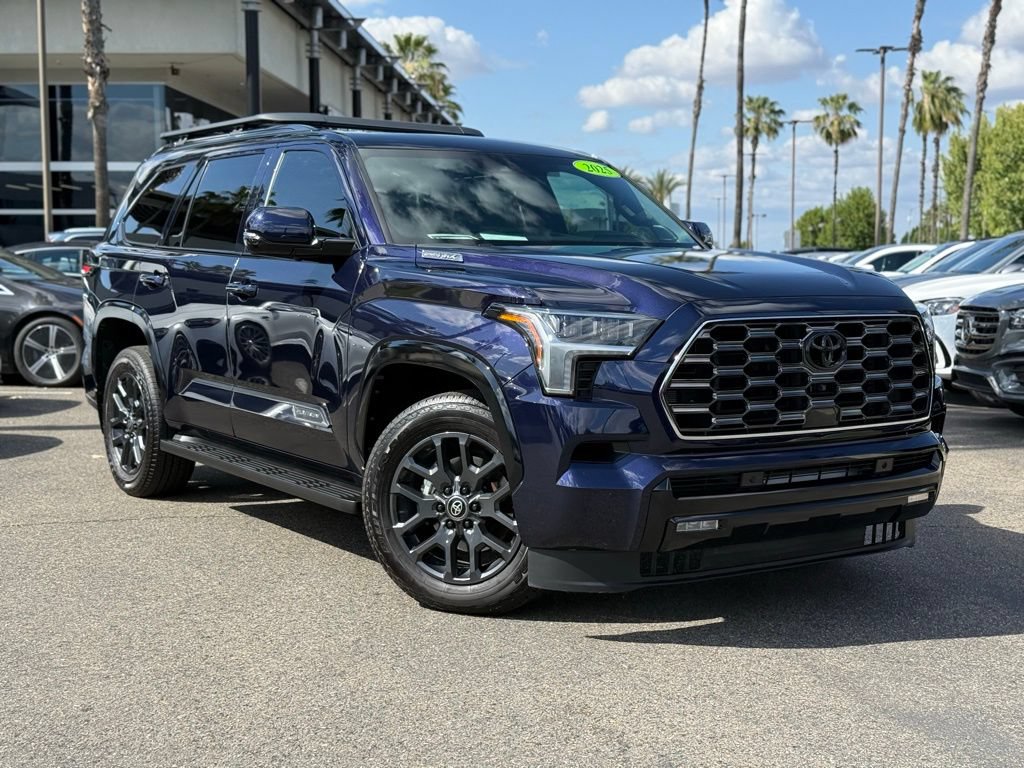 Used 2025 Toyota Sequoia Platinum AWD/4WD image 1