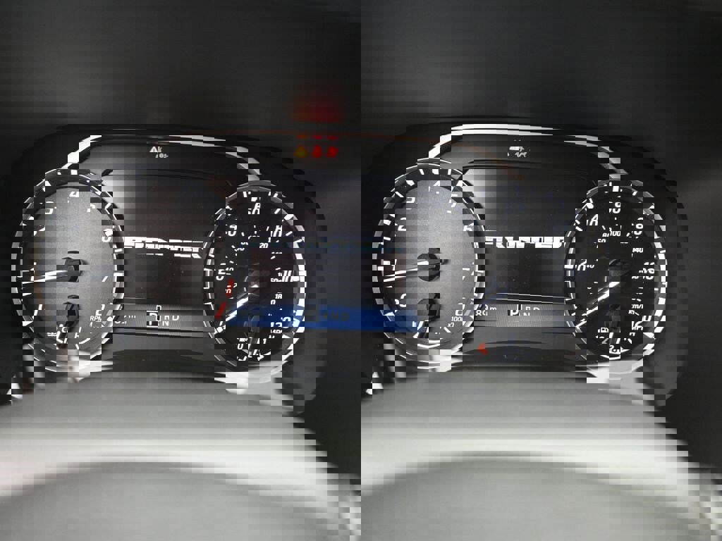 New 2026 Nissan Frontier SV w/ Tow Package image 15