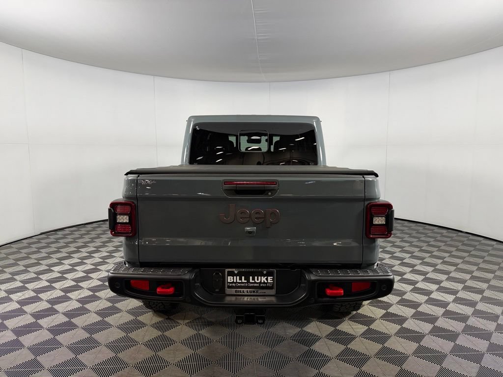 Certified 2025 Jeep Gladiator Rubicon AWD/4WD image 7