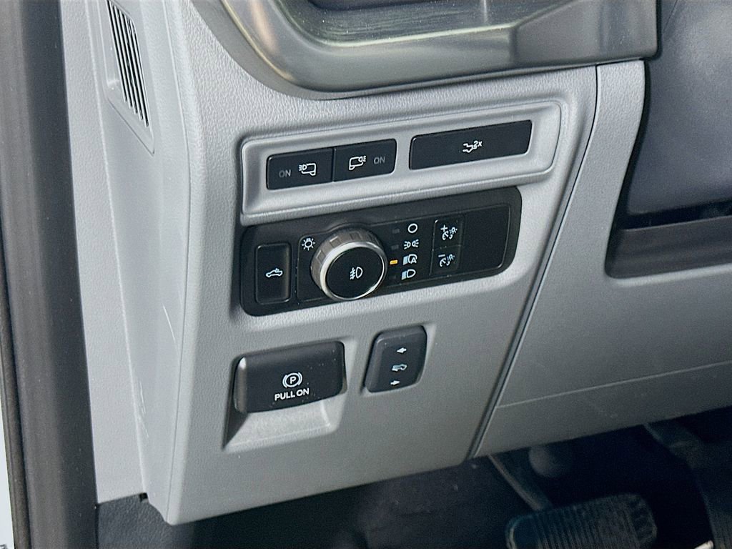 Used 2023 Ford F150 Lariat w/ Equipment Group 502A High image 22
