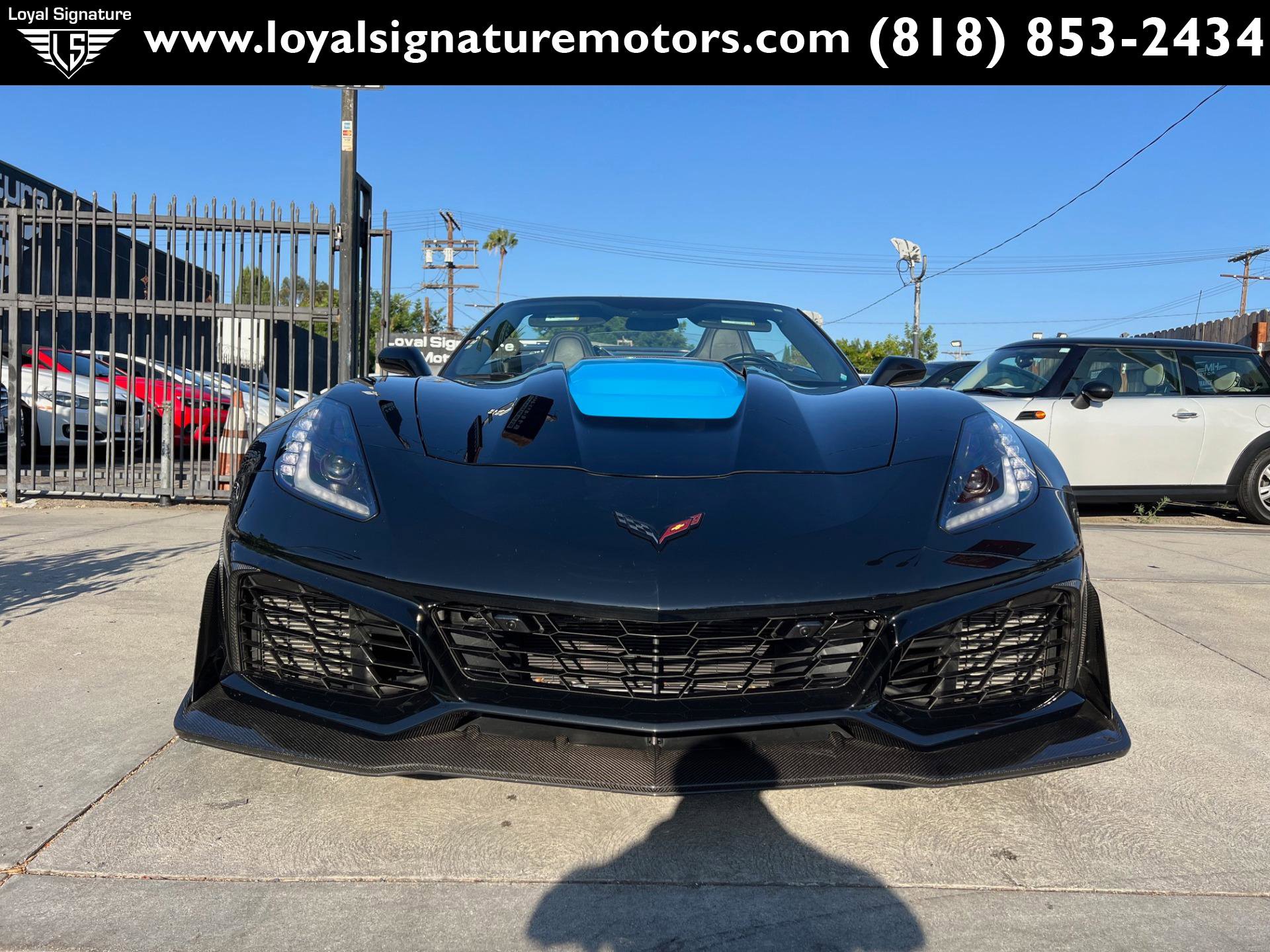 Used 2019 Chevrolet Corvette ZR1 RWD image 2