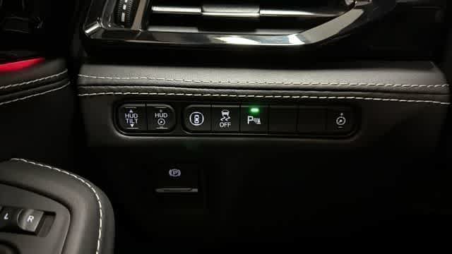 Used 2024 Acura MDX SH-AWD w/ Advance Package image 16