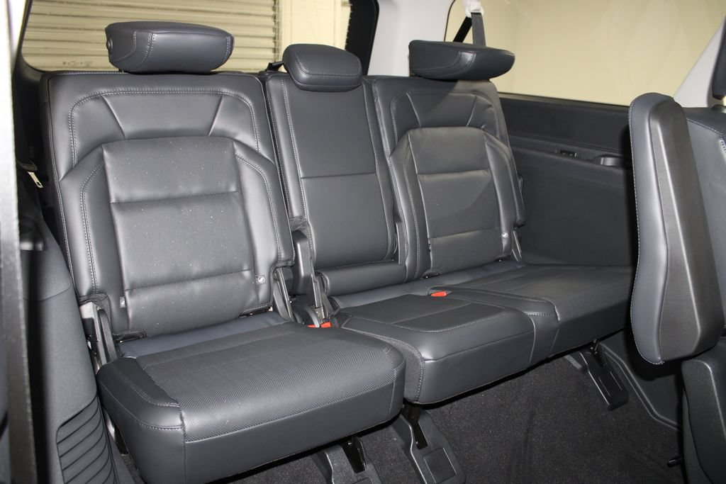 New 2026 Lincoln Navigator L Premier AWD/4WD image 34