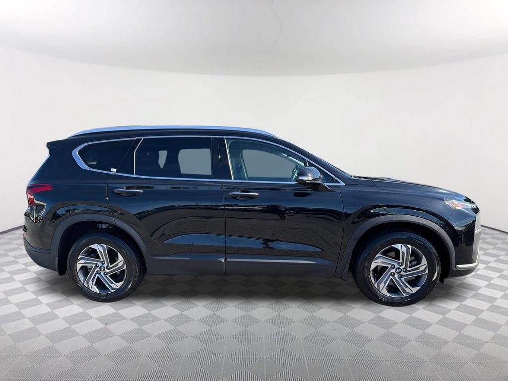 Used 2023 Hyundai Santa Fe SEL FWD image 4