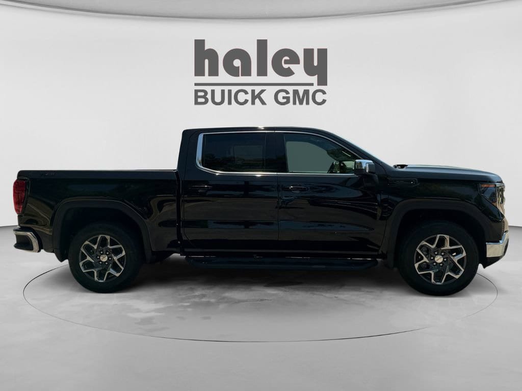New 2026 GMC Sierra 1500 SLE w/ X31 Off-Road Package AWD/4WD image 6