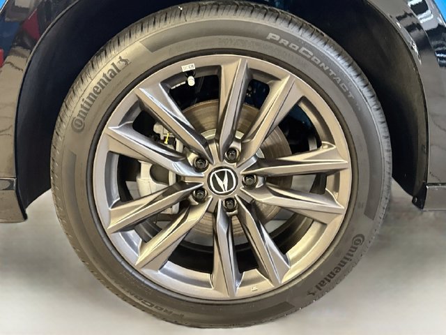 New 2026 Acura ADX A-Spec FWD image 32