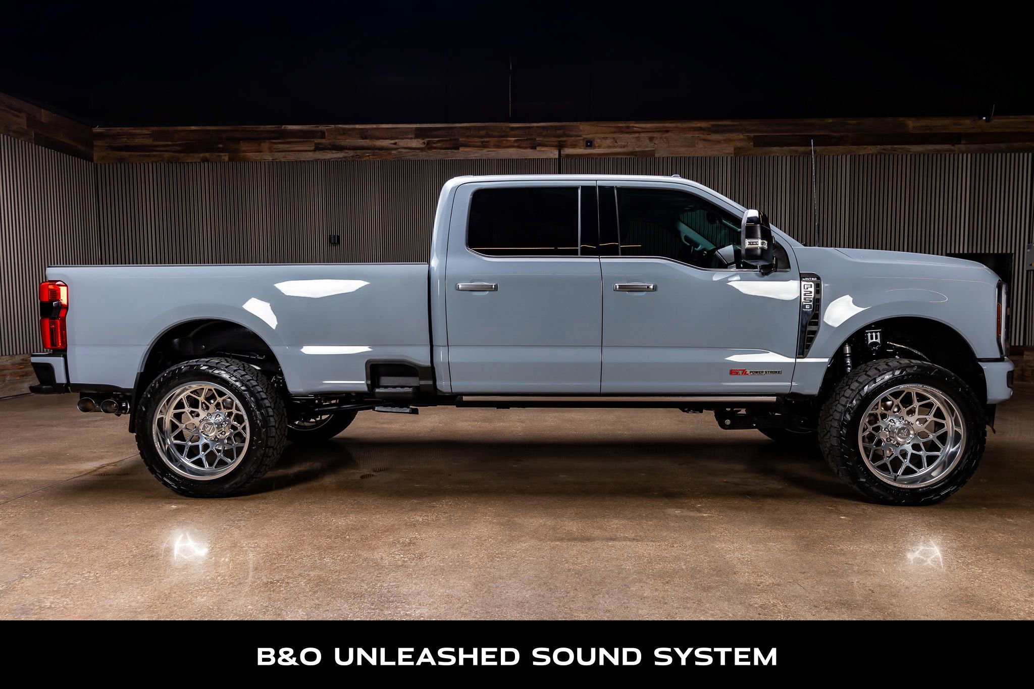 Used 2024 Ford F250 Limited w/ FX4 Off-Road Package image 11