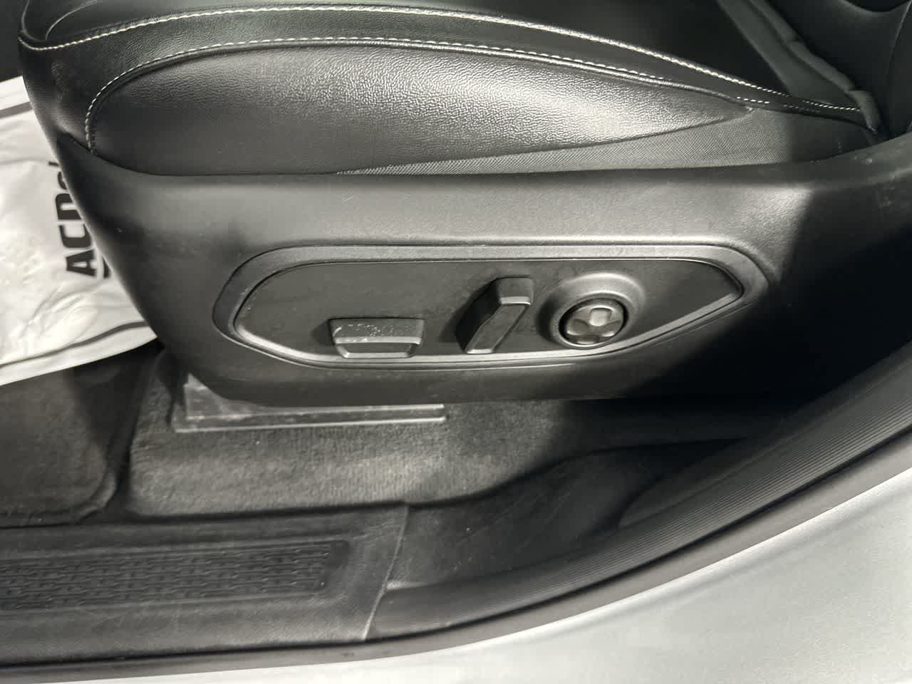 Used 2024 Jeep Grand Cherokee Limited 4xe AWD/4WD image 19