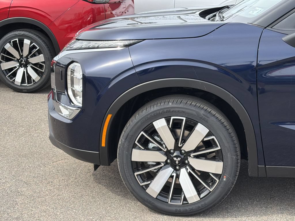 New 2026 Mitsubishi Outlander SE AWD/4WD image 9