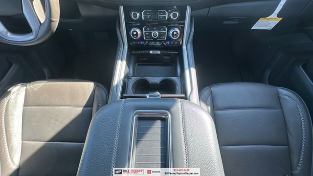 Used 2024 GMC Yukon Denali w/ Max Trailering Package image 9