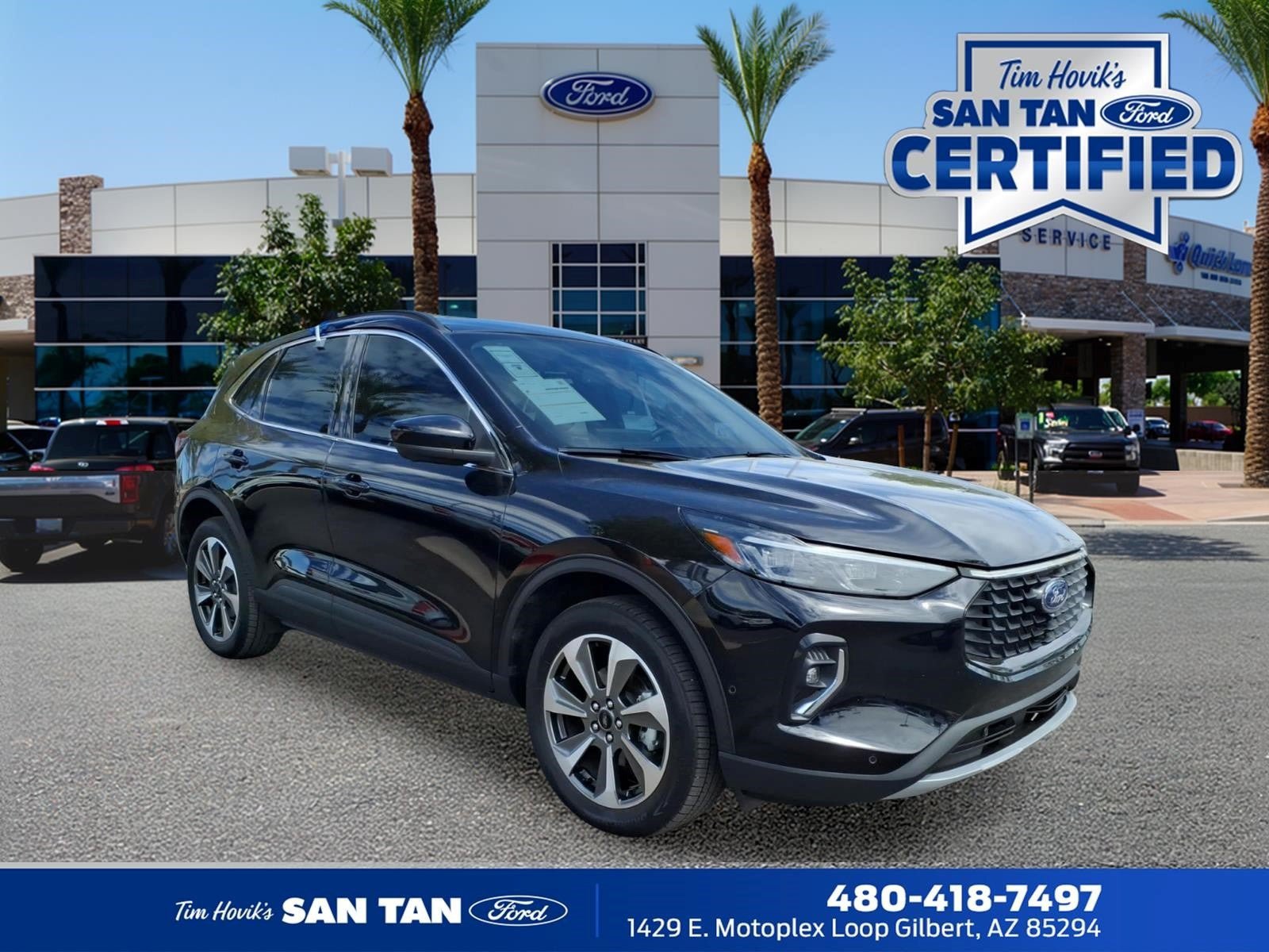 Certified 2023 Ford Escape Platinum w/ Premium Technology Package AWD/4WD image 1