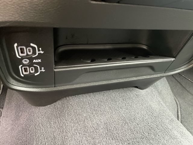 Used 2026 RAM 2500 Big Horn AWD/4WD image 34