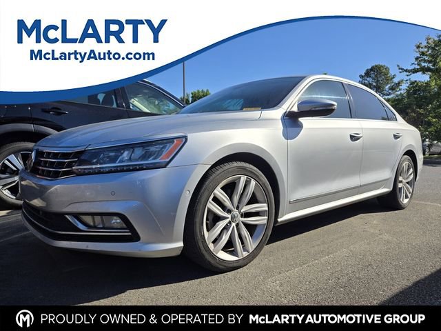 Used 2018 Volkswagen Passat 2.0T SEL Premium FWD image 1