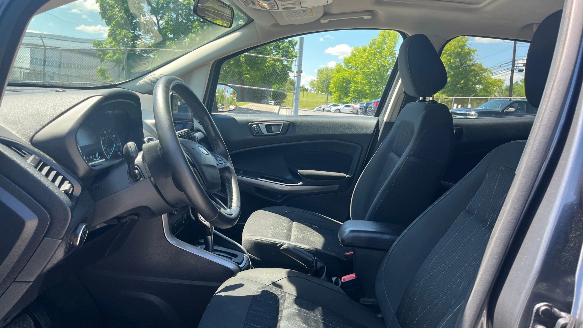 Used 2020 Ford EcoSport SE AWD/4WD image 9