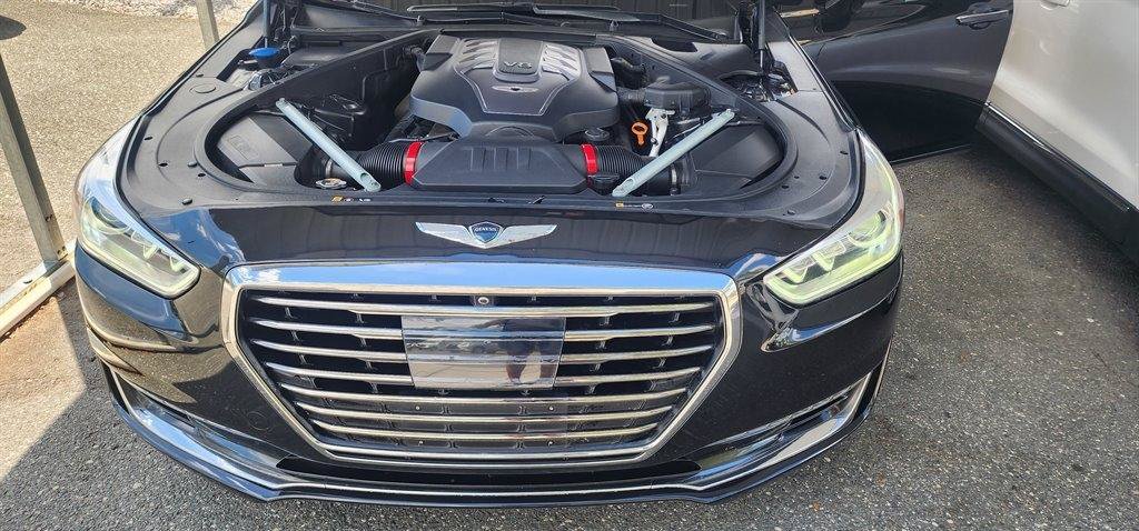 Used 2018 Genesis G90 5.0 Ultimate RWD image 19