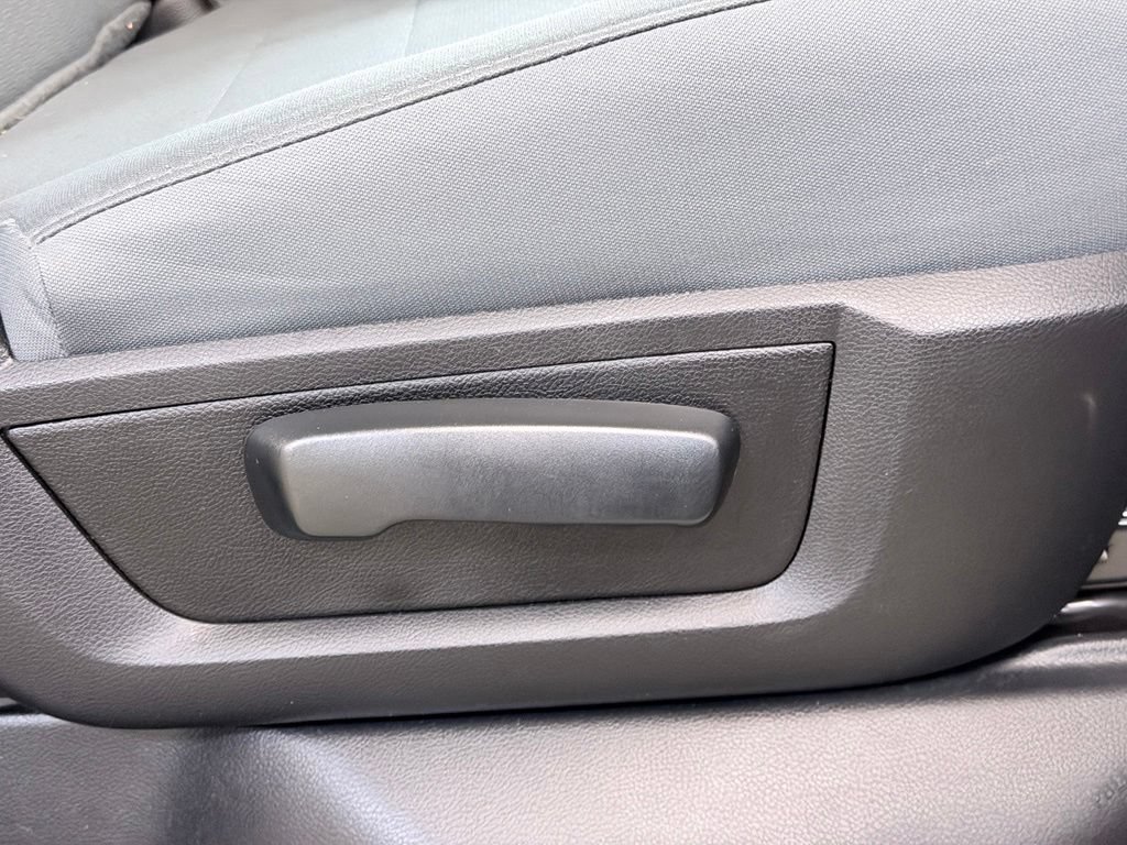 Used 2019 RAM 1500 Tradesman w/ Popular Equipment Group RWD image 17