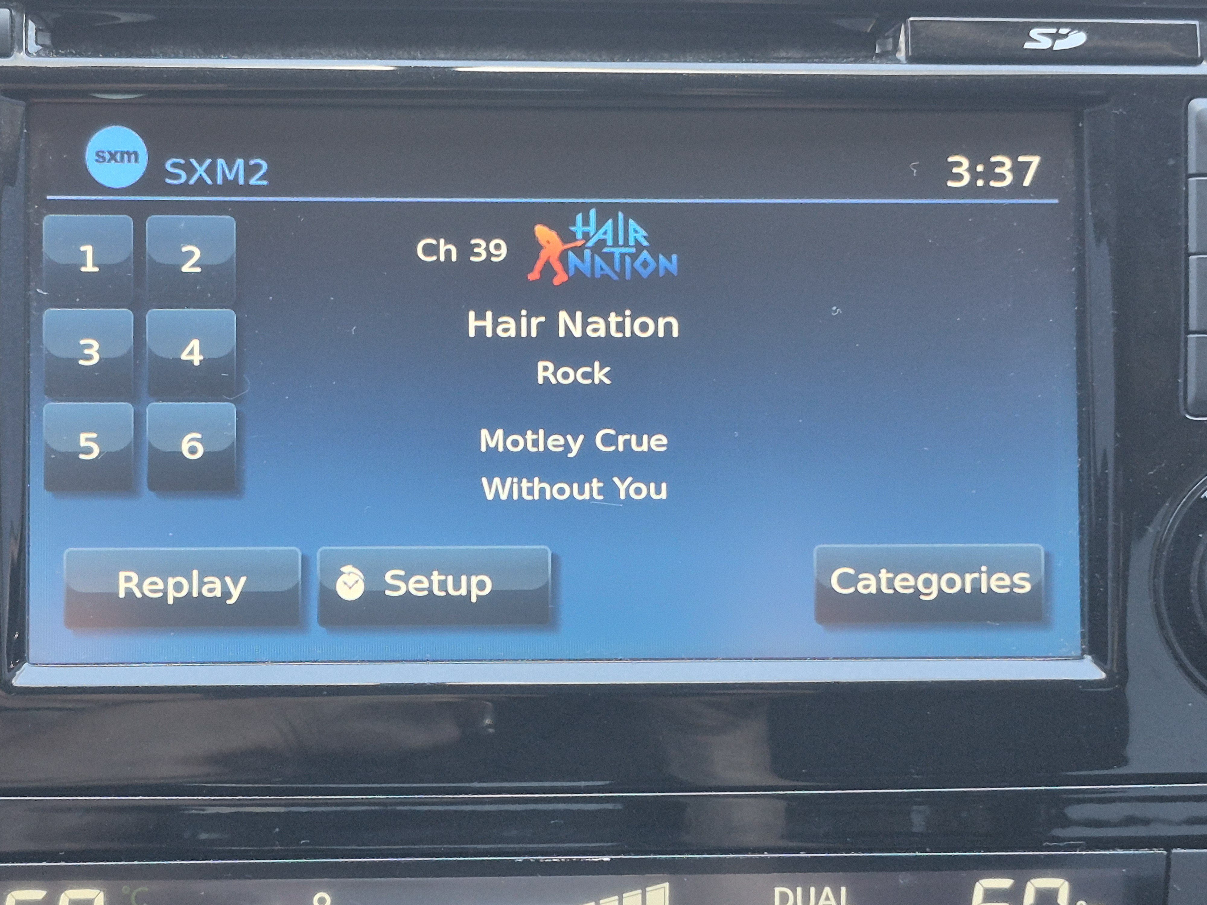 Used 2017 Nissan Rogue SV w/ SV Premium Package FWD image 29