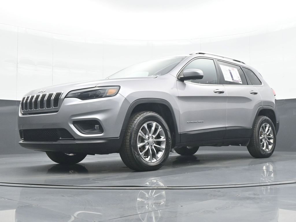 Used 2019 Jeep Cherokee Latitude Plus w/ Cold Weather Group image 26