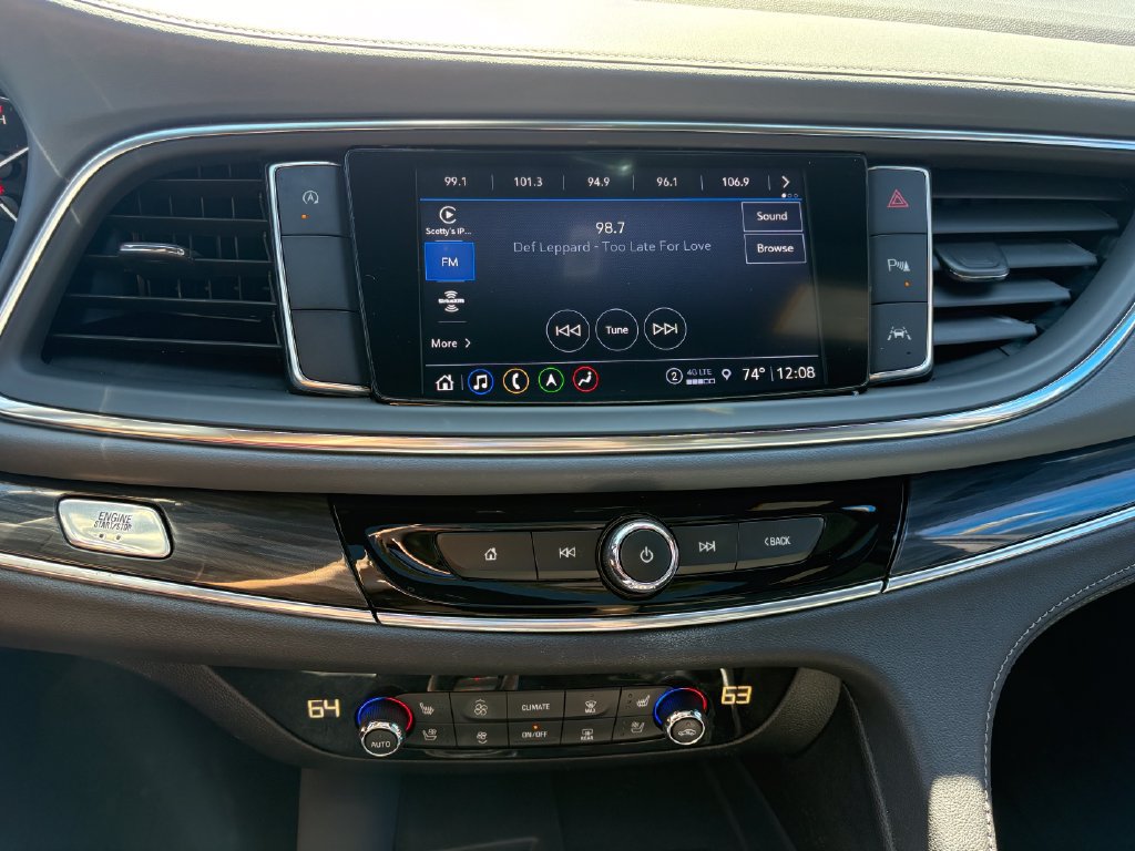 Used 2023 Buick Enclave Premium w/ Experience Buick Package FWD image 10