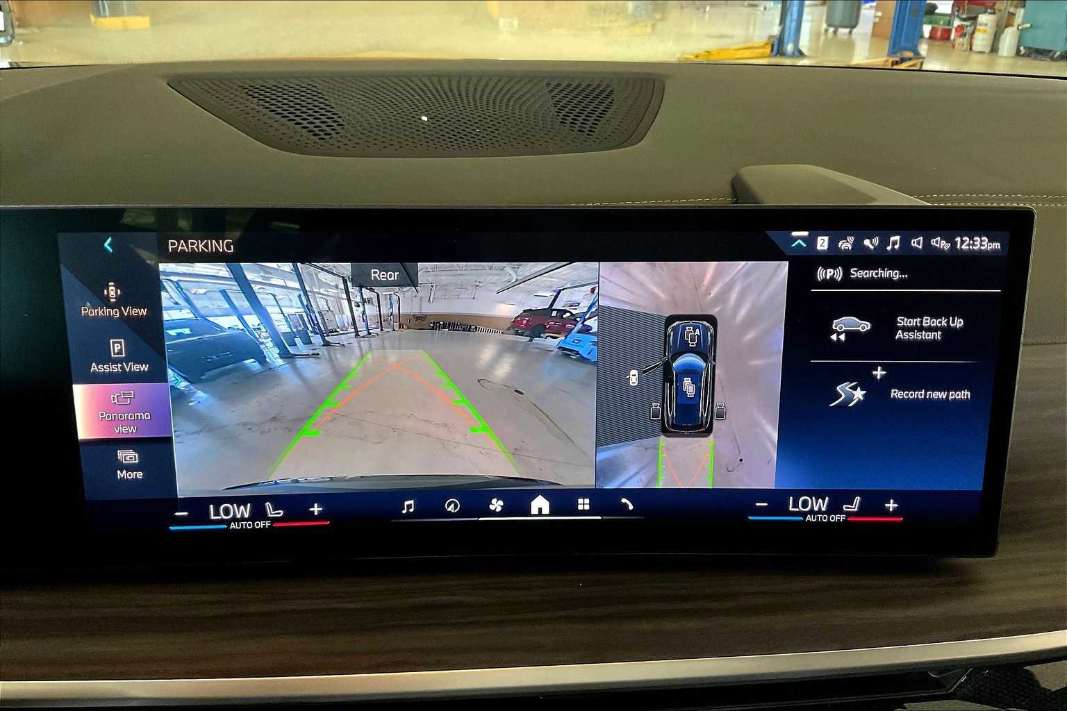 Certified 2024 BMW X5 xDrive50e w/ Parking Assistance Package image 27