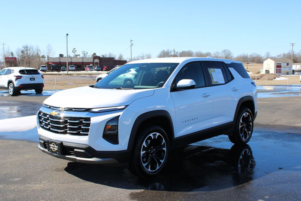 Used 2026 Chevrolet Equinox LT image 4