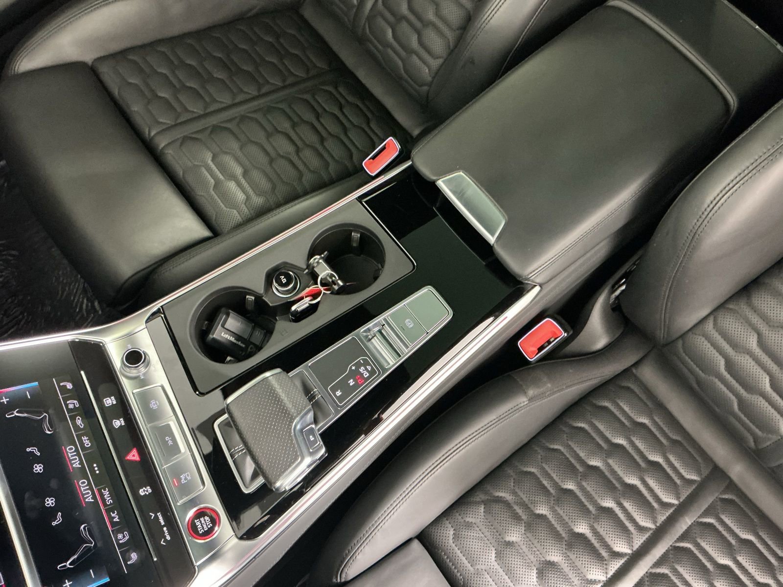 Used 2023 Audi RS 6 image 17