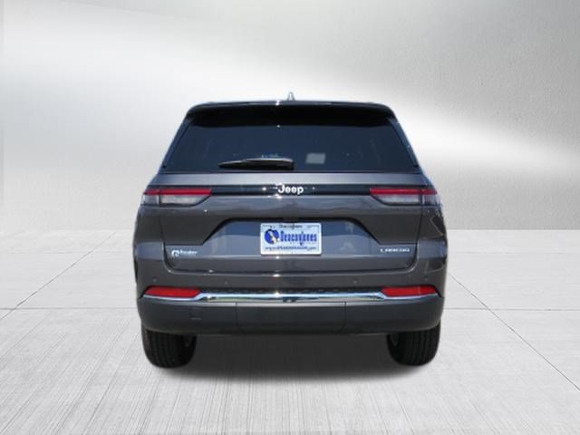 New 2026 Jeep Grand Cherokee Laredo RWD image 5