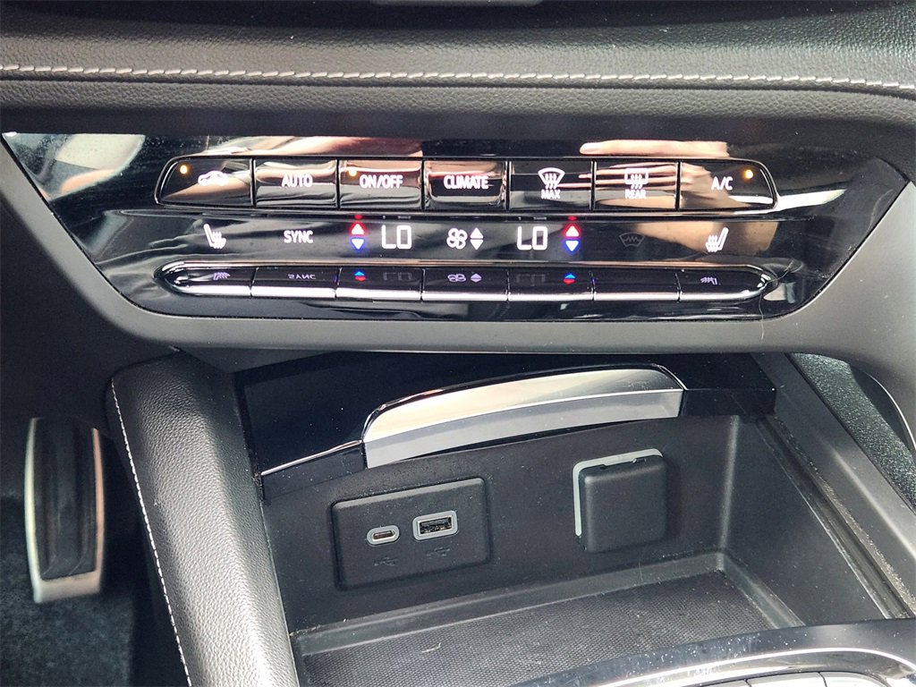 Used 2022 Buick Envision Preferred image 14