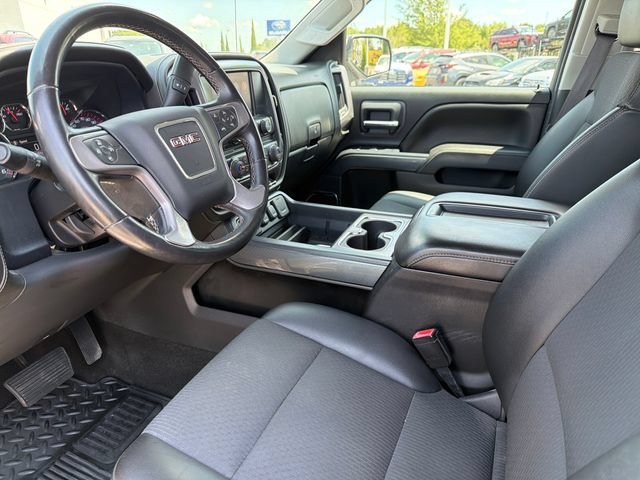 Used 2015 GMC Sierra 1500 SLE w/ All-Terrain Package AWD/4WD image 17
