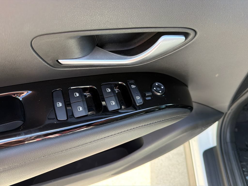 Used 2022 Hyundai Tucson SEL w/ Convenience + Premium Package FWD image 23
